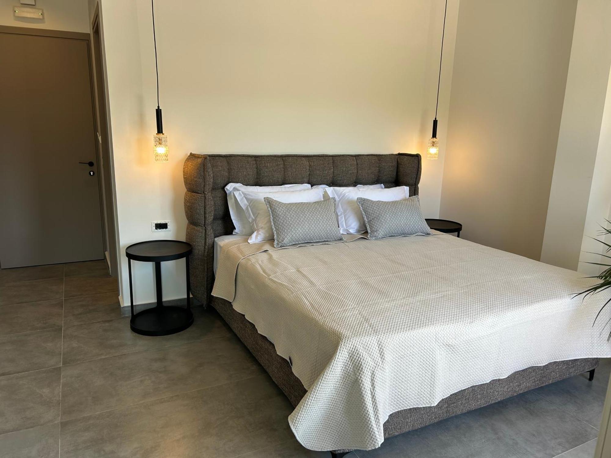 X Luxury Suites อาร์กอสโตลี ภายนอก รูปภาพ