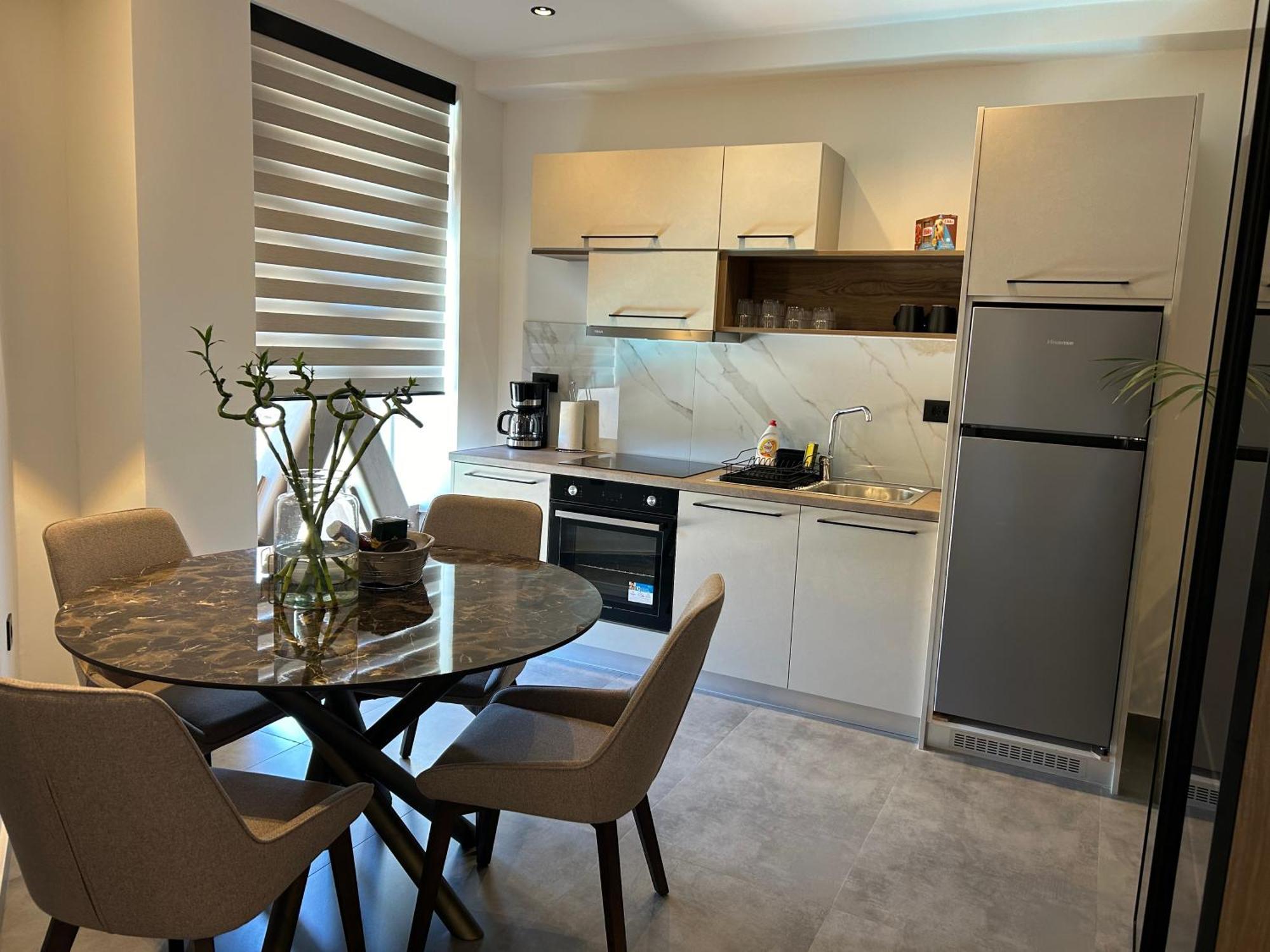 X Luxury Suites อาร์กอสโตลี ภายนอก รูปภาพ