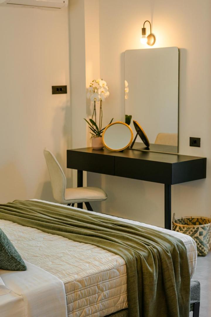 X Luxury Suites อาร์กอสโตลี ภายนอก รูปภาพ