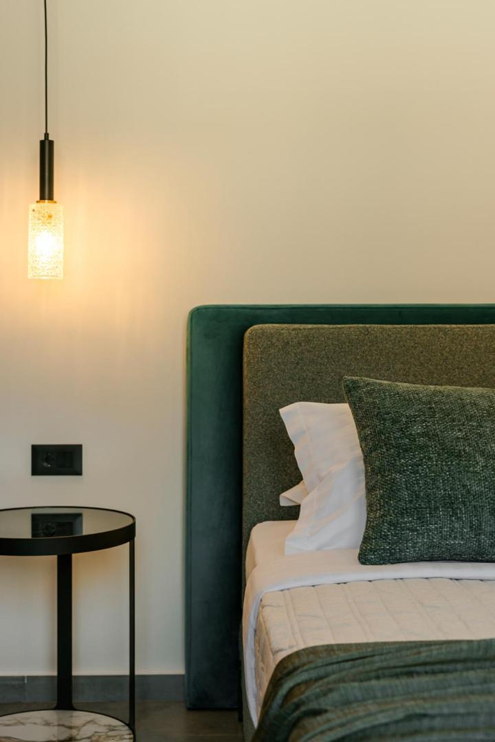 X Luxury Suites อาร์กอสโตลี ภายนอก รูปภาพ