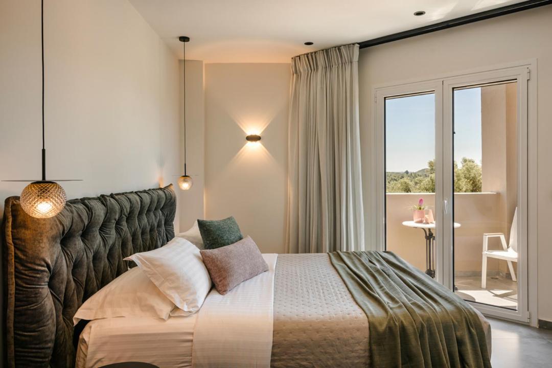 X Luxury Suites อาร์กอสโตลี ภายนอก รูปภาพ