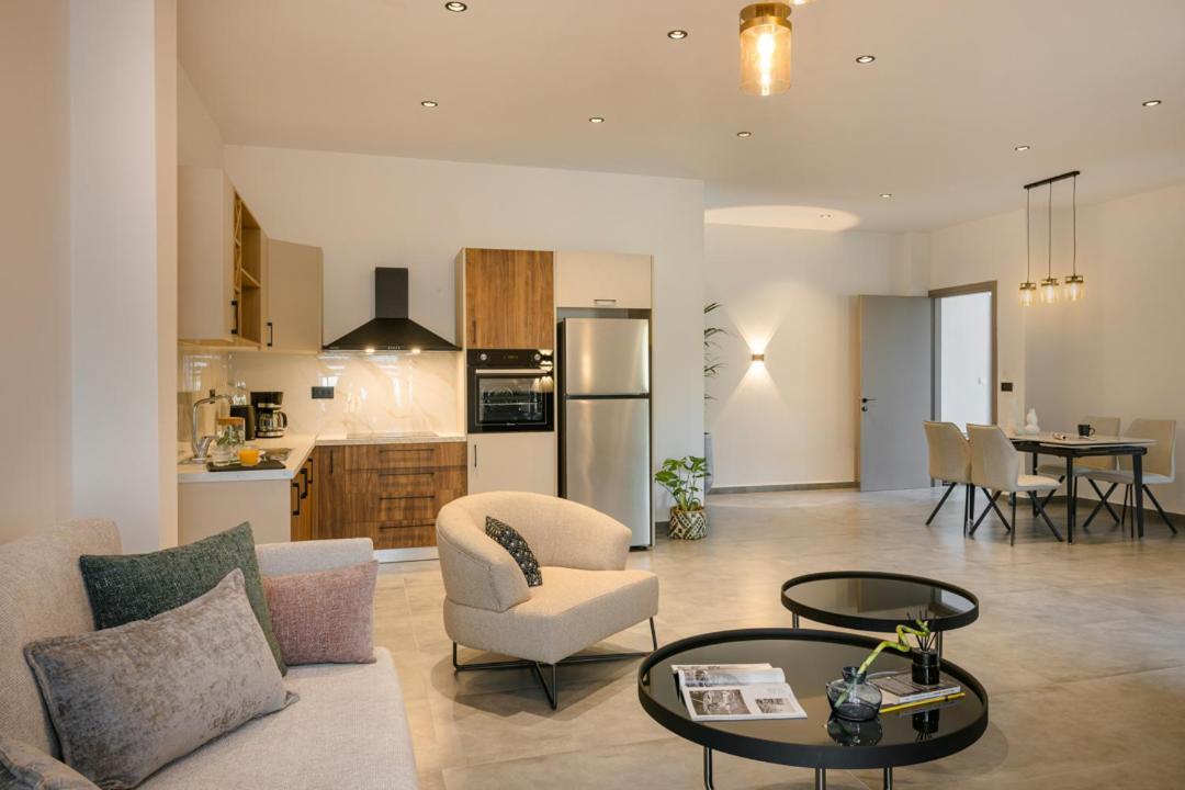 X Luxury Suites อาร์กอสโตลี ภายนอก รูปภาพ
