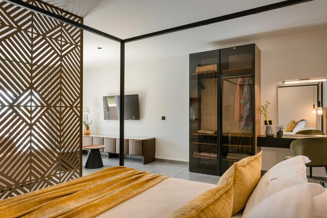 X Luxury Suites อาร์กอสโตลี ภายนอก รูปภาพ